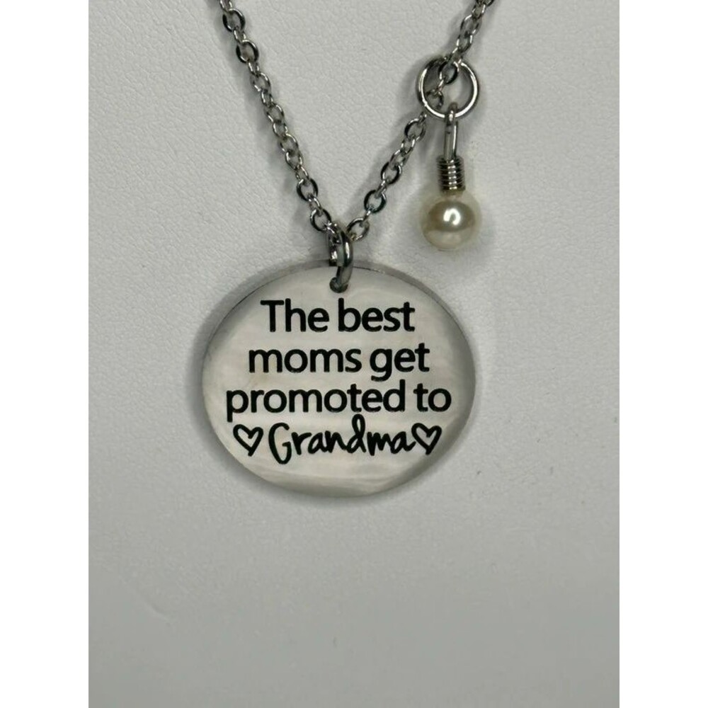 Silver tone grandma necklace